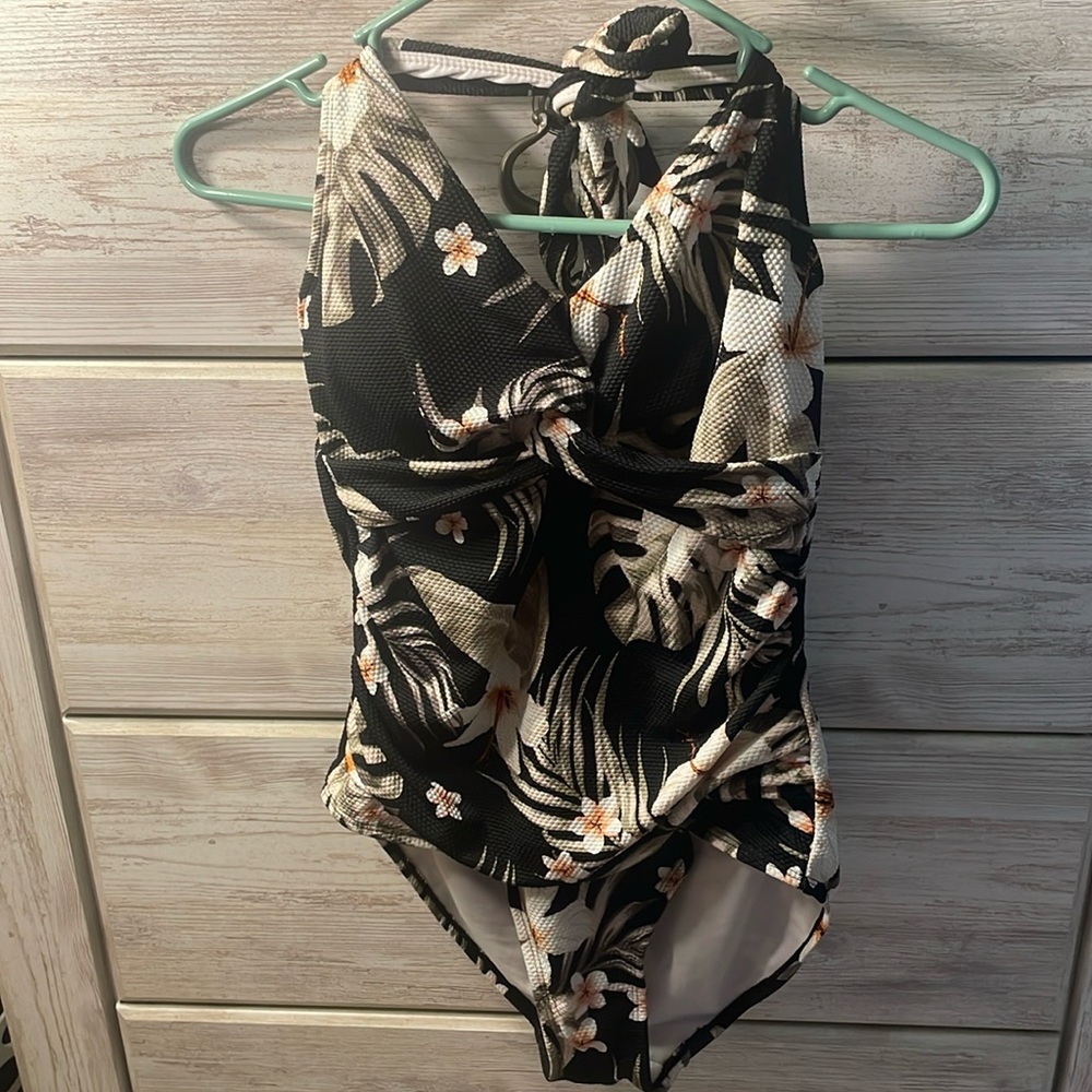One piece Swim Suit